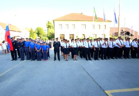 100 letnica PGD Begunje  gasilska parada 37 Foto Ljubo Vukelič